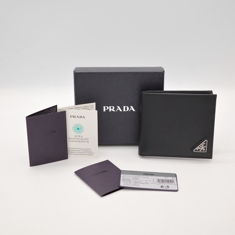 Prada 普拉達 經典 三角 Logo 黑色 牛皮 兩折 錢包 短夾