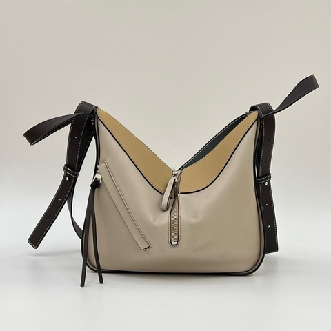 LOEWE 羅意威 Hammock拼色吊床包 沙丘色+奶昔白