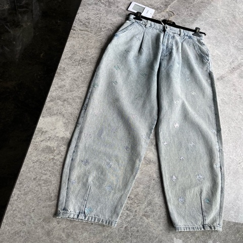 Chanel21k浅蓝色亮片双C萝卜裤fr34~~