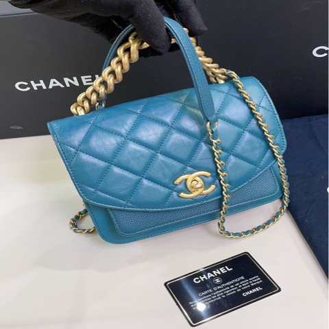 CHANEL香奈兒98 99新 孟買風琴斜挎包，荔枝皮咯，這只小可愛集風琴，方胖子，CF包型於一體，復古做舊的鏈條配上孔雀藍，簡直愛了，可手提可斜挎