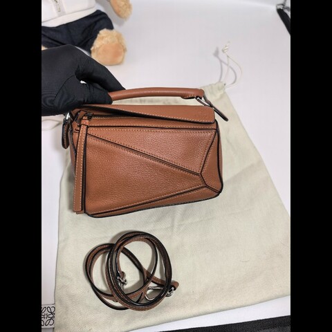 99♥️Loewe 焦糖色 mini puzzle