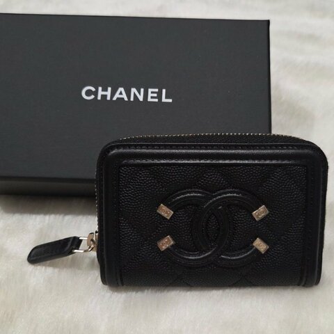 Chanel香奈兒CC Filigree標誌黑金荔枝牛皮拉鍊卡夾錢包/ 零錢包卡夾