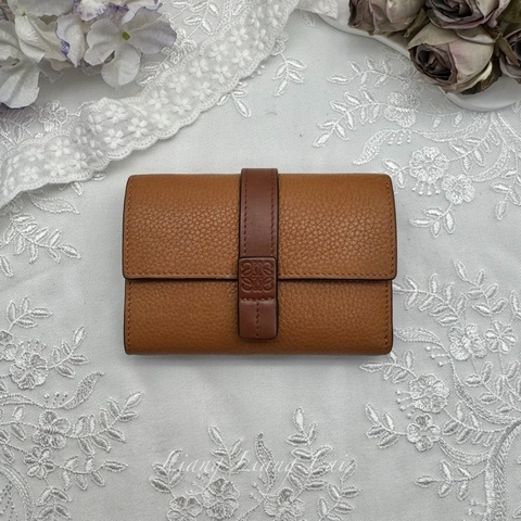 LOEWE 羅意威 經典 Anagram 焦糖棕色三折短夾