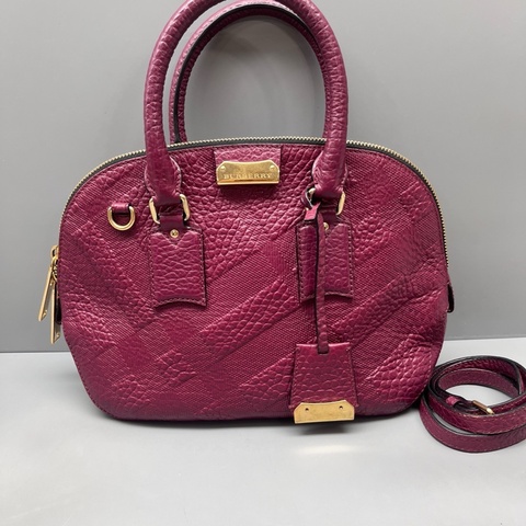 Burberry 97新 荔枝紋貝殼包