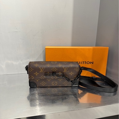 Louis Vuitton Steamer 穿戴式錢包 ｜Classic Trend CT精品｜台北東區實體