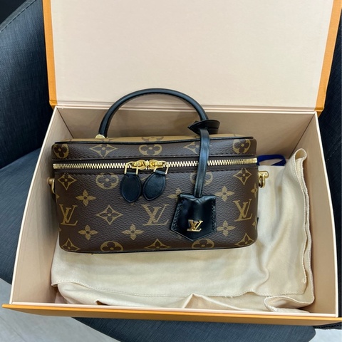 Louis Vuitton Vanity PM 化妝包