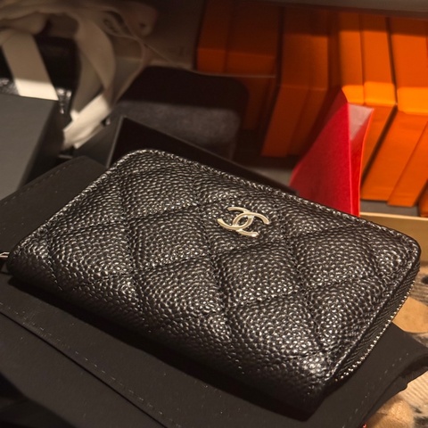 Chanel 黑銀荔枝皮M字零錢包/卡包 晶片款