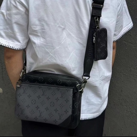 路易威登/LV  系列：Trio男士三合一郵差包 芯片款M69443     尺寸：25 x 18.5 x 7