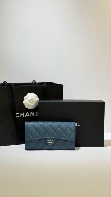 CHANEL｜翻蓋長夾 莫蘭迪藍