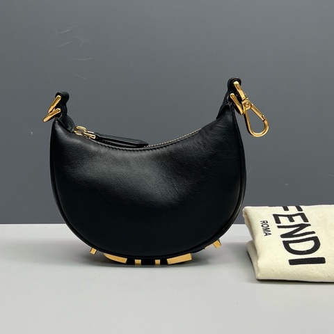 Fendi 芬迪 Graphy Nano 月牙包 黑金全皮