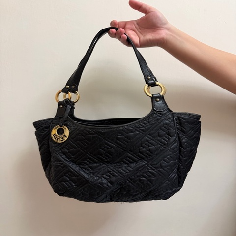 稀有Fendi Zucca 女士絎縫尼龍手提袋