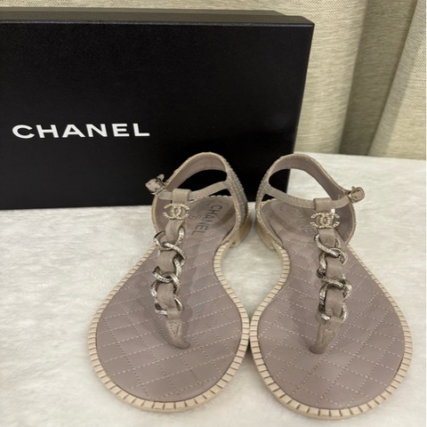 CHANEL 菱格紋雙C水鑽涼鞋