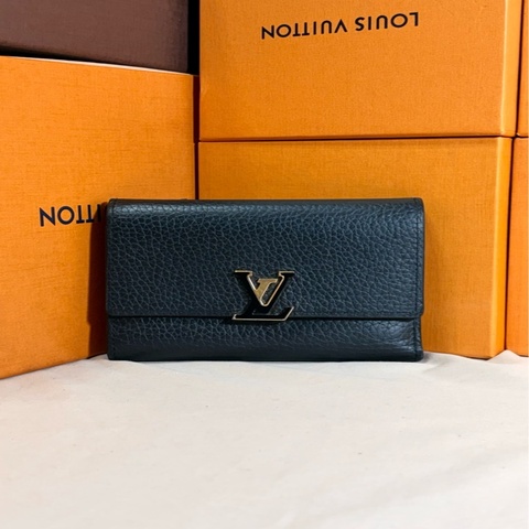 ‼️限時驚喜 即將下架 LV Louis Vuitton 路易威登 新款 黑大logo 8卡 3折翻蓋零錢袋 中夾 短夾 錢包