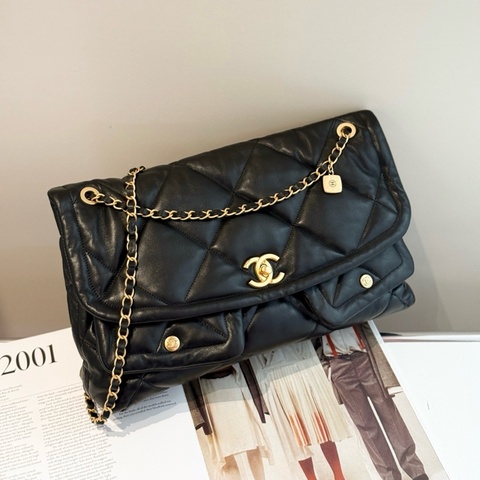 Chanel香奈兒 25k大hobo 黑金羊皮單肩包