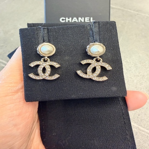 香奈兒水鑽耳釘Chanel 耳環
