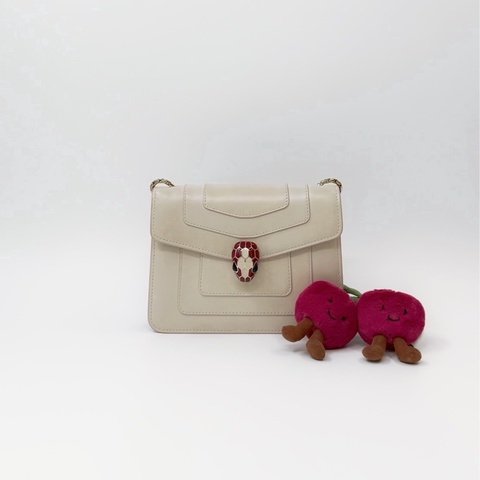 Bvlgari 經典蛇頭鏈條包