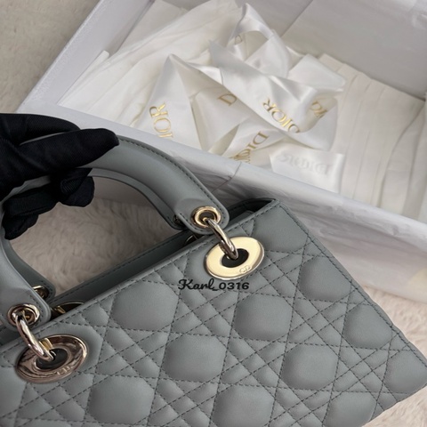 🩶Dior Lady Dior 黛妃包 /淡雅灰🩶無花果精品