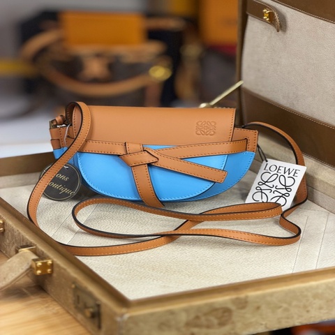 上架中🔑Loewe Mini Gate 水藍/焦糖色