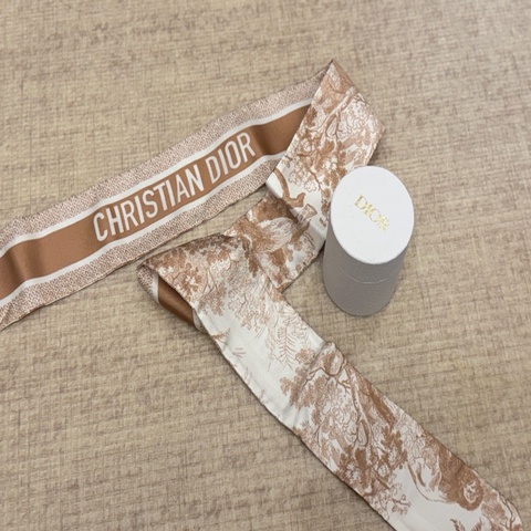 Dior Twilly 絲巾優雅奶茶色 全新閒置品