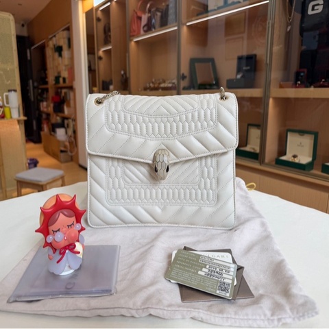 Bvlgari Serpenti Forever白色蛇頭浮雕刺繡鏈條斜挎包 大號