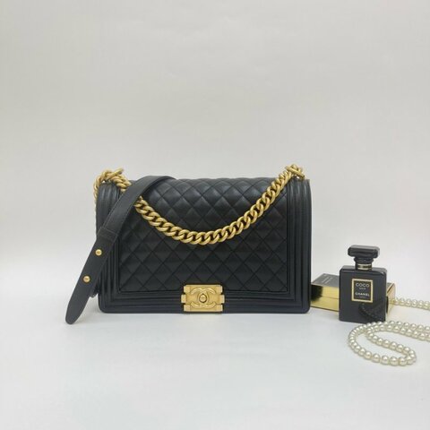 CHANEL BOY 口蓋包大號 芯片款