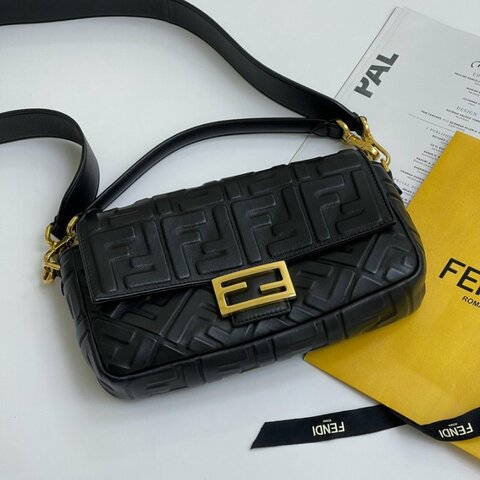 FENDI Baguette 法棍包 中號