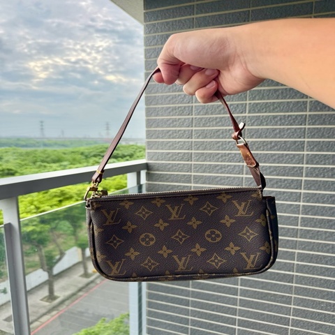 老件Louis Vuitton 麻將包（內裡牛皮）
