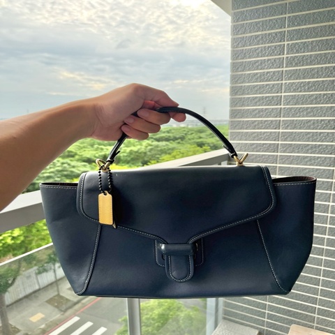 COACH  Genuine Glove-Tanned Leather  Vintage 經典手提包