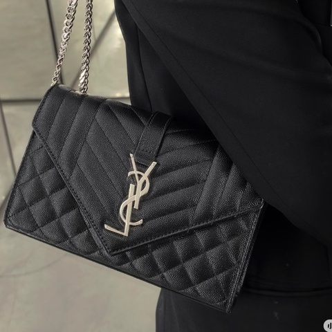🖤YSL圣罗兰黑色粒面皮革信封包（閒置未使用）