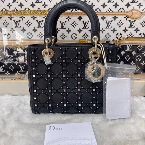 迪奧 Dior 黑色全皮釘珠限量款五格戴妃包