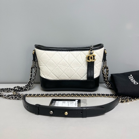 Chanel香奈兒 黑白拼色全皮菱格小號流浪包