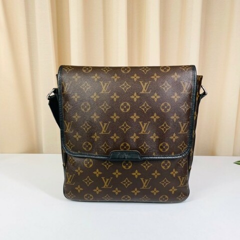 Louis Vuitton 棕色老花翻蓋郵差包