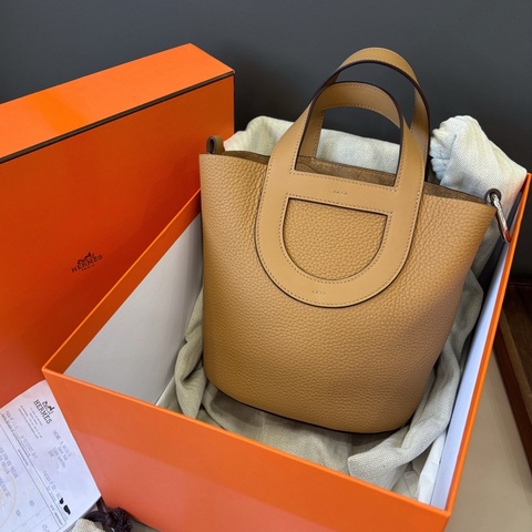 Hermes 愛馬仕In the loop 豬鼻子菜籃子 4B餅乾色