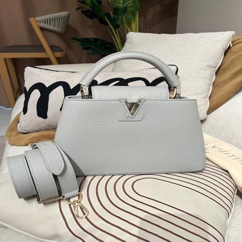 LV capucines BB Crossbody Bag