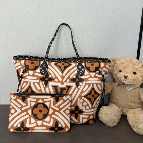 【限定稀有款✨全網甜甜價✨】LV Crafty七夕限定Neverfull 棕色塗鴉印花手提包