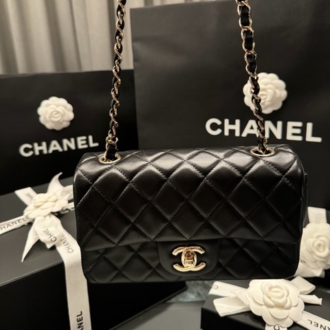 Chanel CF20 大Mini 黑色羊皮黑金色 經典翻蓋口蓋包｜台灣專櫃