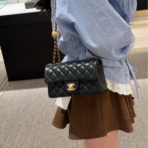 💎Chanel香奈兒｜黑金金球 大mini 鏈條包｜全新帶膜芯片款