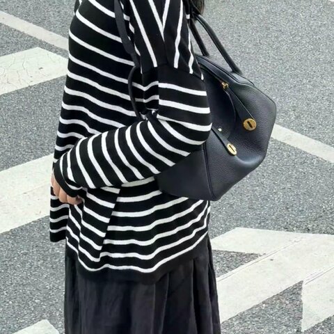 Hermes 黑金lindy26手提肩背包 Tc皮 26*18*13 99新配件盒子 塵袋 購證 說明書 雨衣