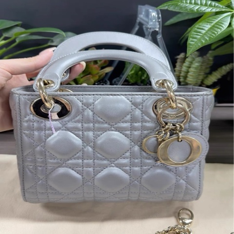 Dior 珠光銀戴妃包 三格