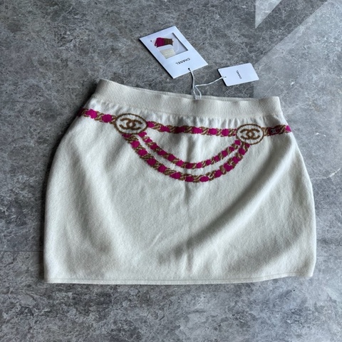 Chanel23N米色针织半裙fr38~~