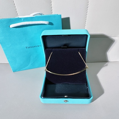 Tiffany蒂芙尼 18K黃金寬版笑臉項鍊，大號