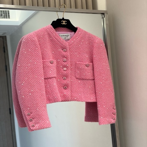Chanel96p中古粉色亮片钉珠外套~~