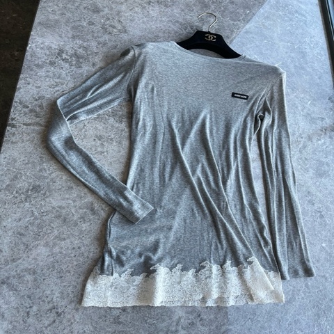 miumiu25N灰色蕾丝打底裙L~~