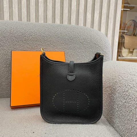 愛馬仕 Hermès Mini Evelyne 伊芙琳包 黑色 Noir TC皮 金扣 全新 W刻