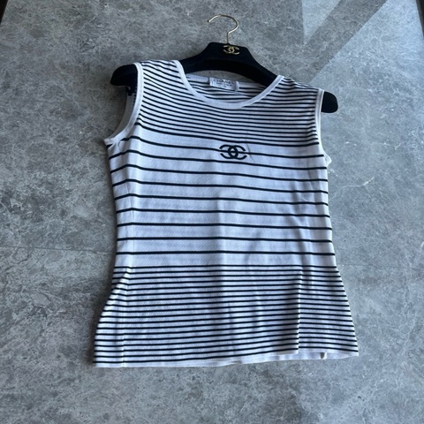 Chanel 中古黑白条纹背心~~