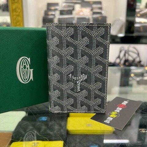 東區正精品㊣GOYARD Saint Pierre Card Wallet 全新灰色圖騰對開卡片夾信用卡夾 RZ6601