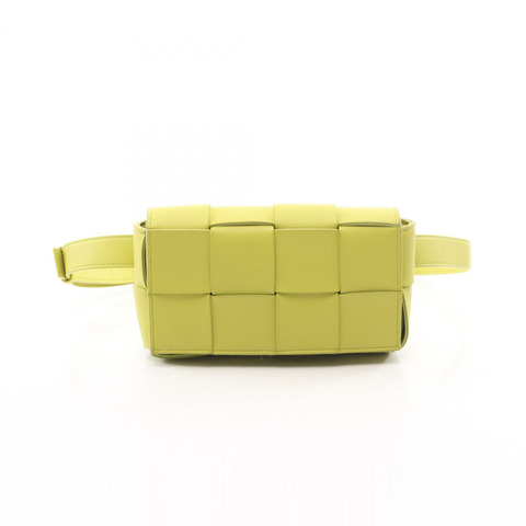 BOTTEGA VENETA Cassette 腰包 Maxi Intrecciato 編織腰包/斜背包，皮革材質，綠色，二手，男女通用