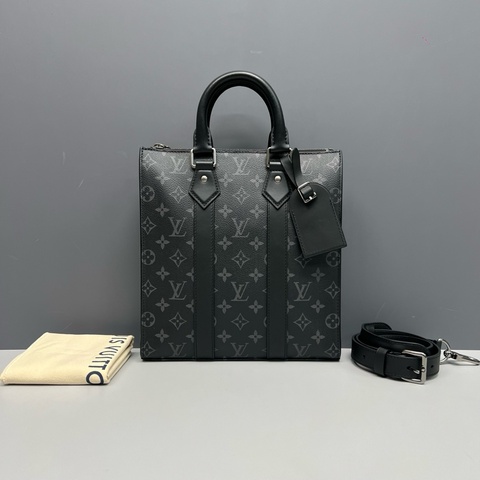 LV路易威登 黑色老花Sac Plat Cross Bag琴譜包 晶片款