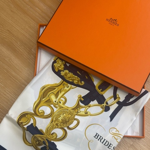 Hermes Brides de Gala 皇家騎士馬具絲巾