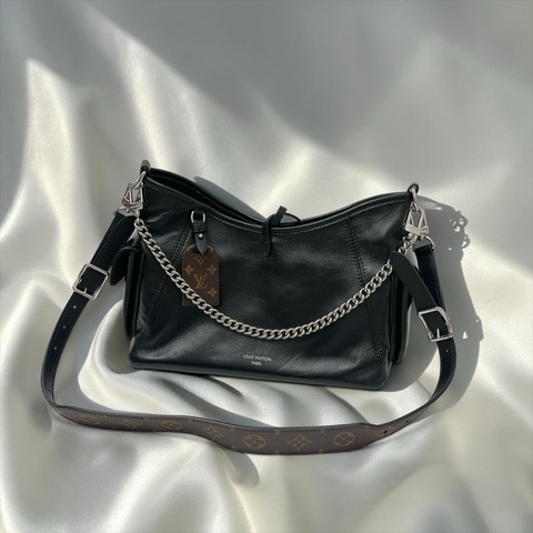 莉亞精品♡ LV M24861 黑武士 二手